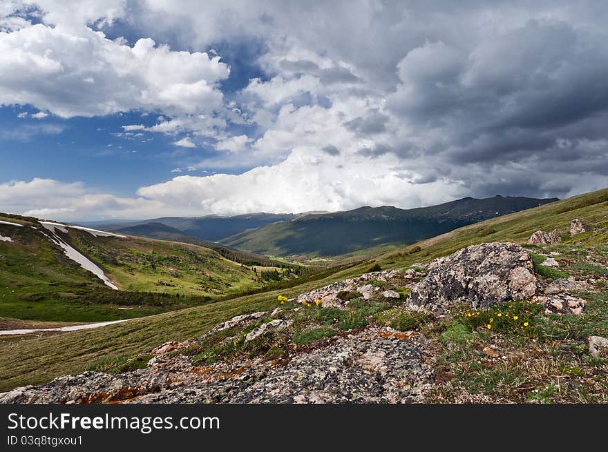 Summer day in Rocky Mountains National Park in Colorado.