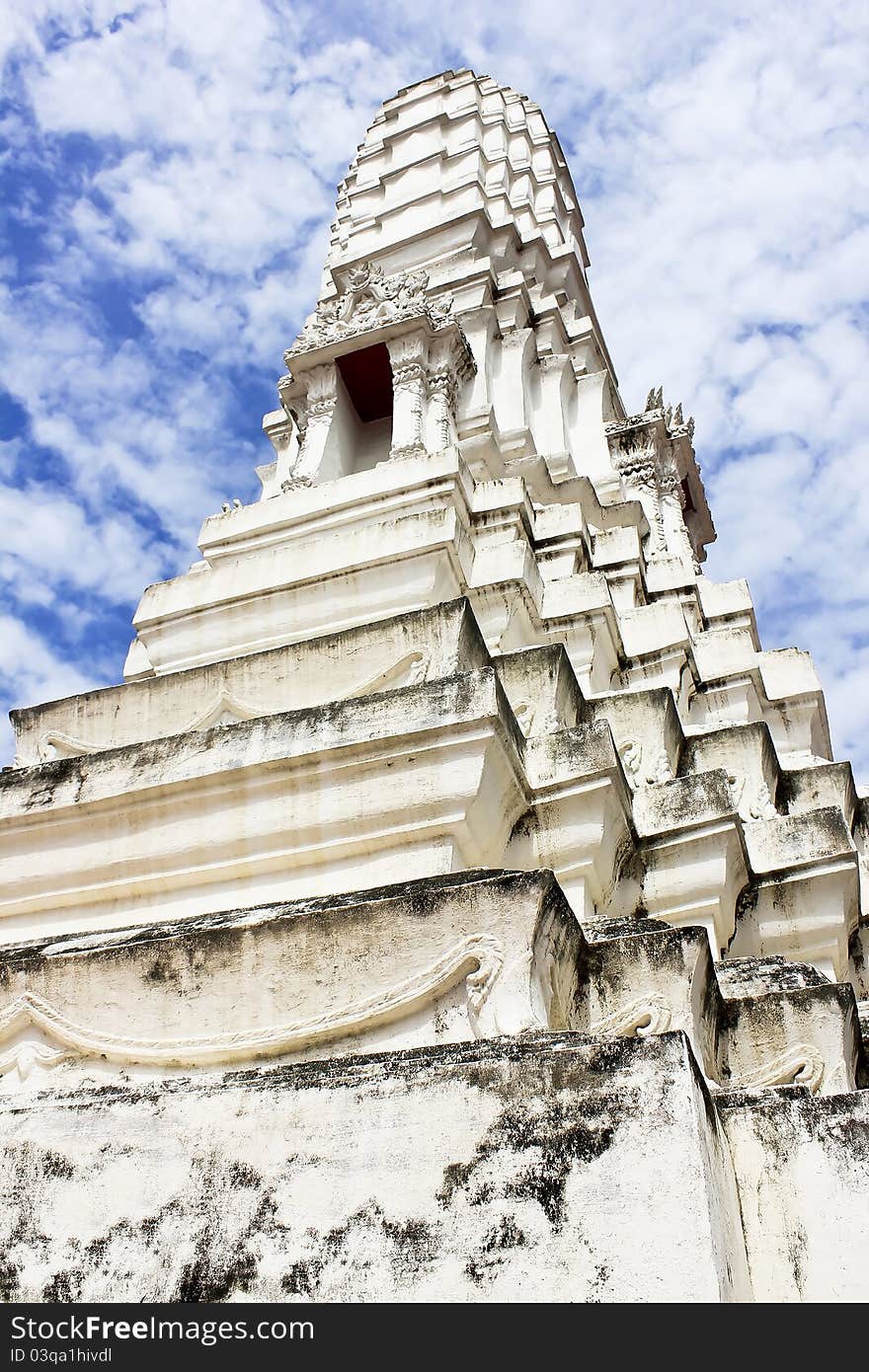 White Prang Stupa