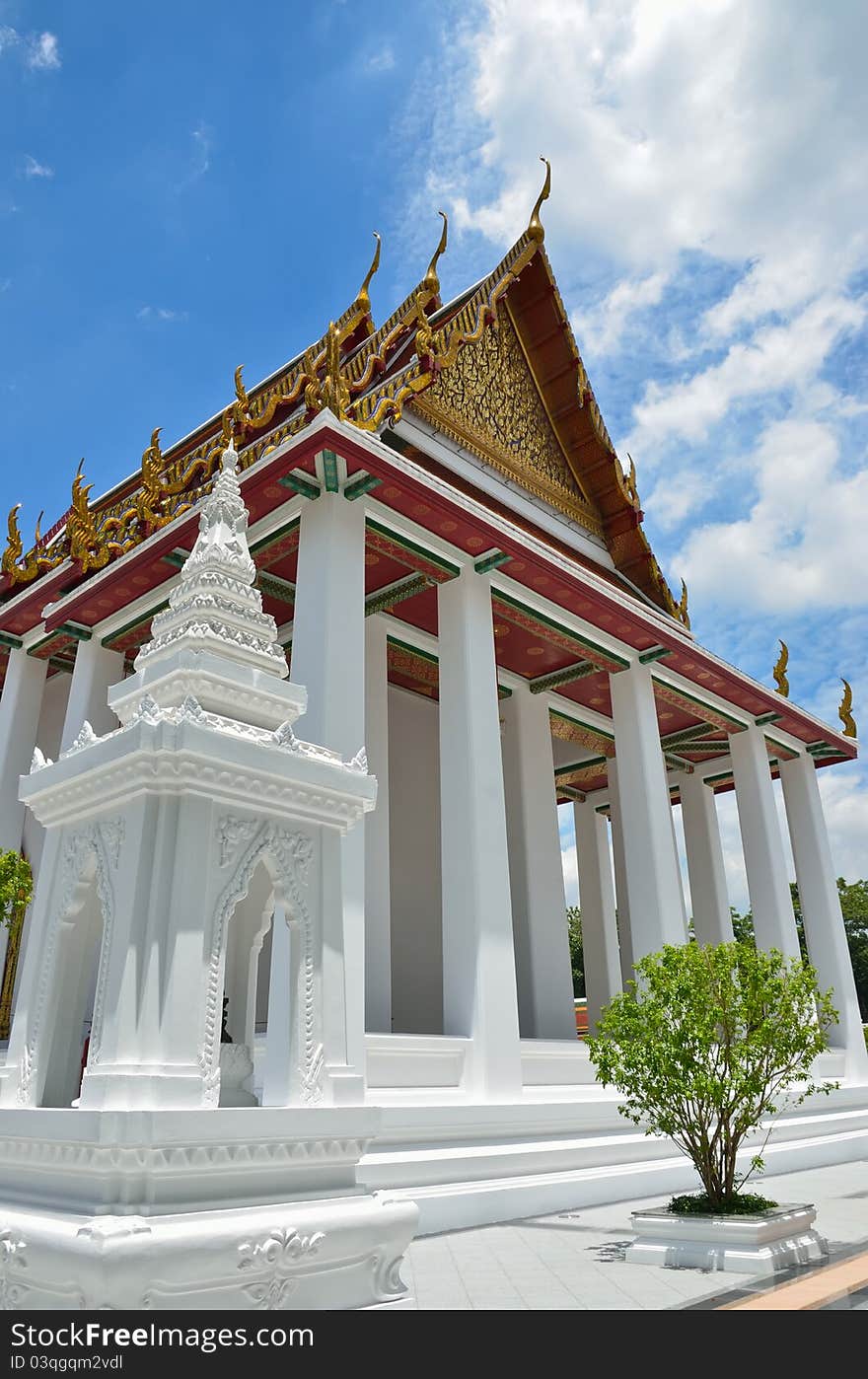 Wat Rachanutda with blue sky Bangkok,Thailand. Wat Rachanutda with blue sky Bangkok,Thailand