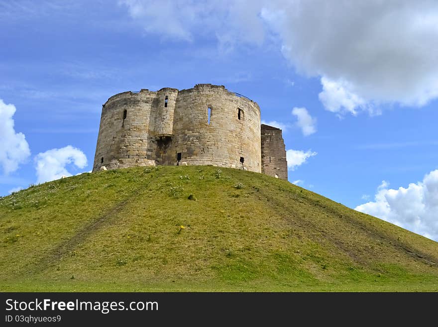 Cliffords Tower at green mountain, in York, England