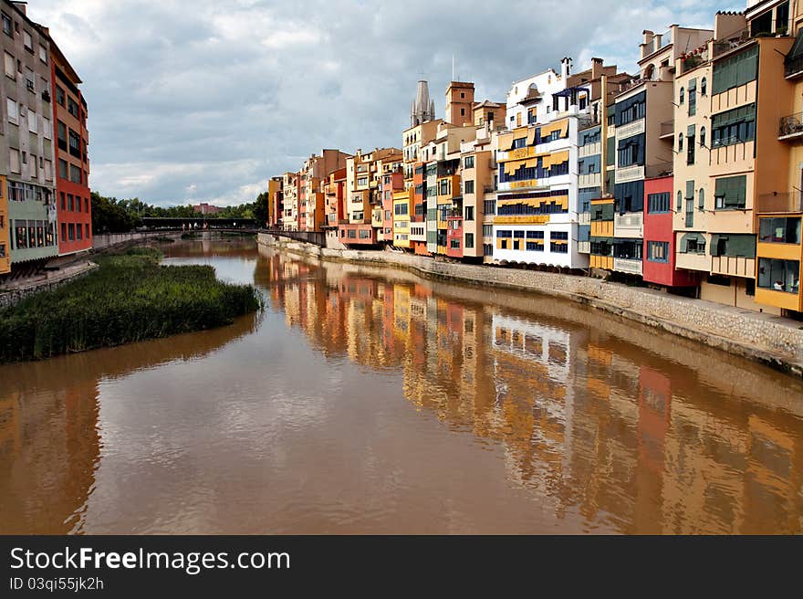 River Onyar in Girona with houses on riverbanks