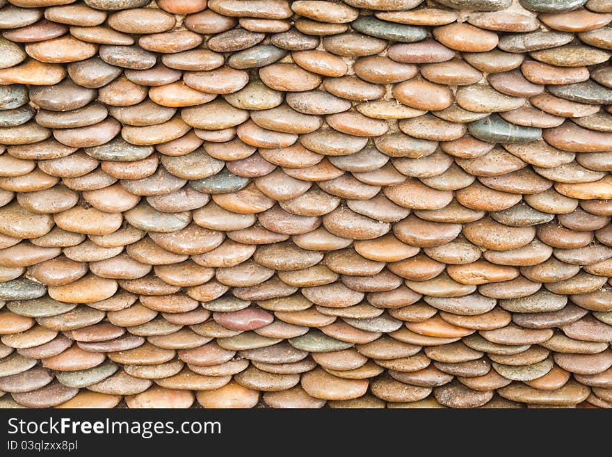 Circle pebble wall