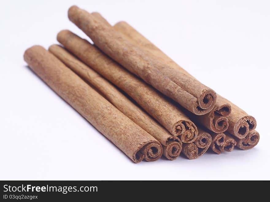 Cinnamon sticks