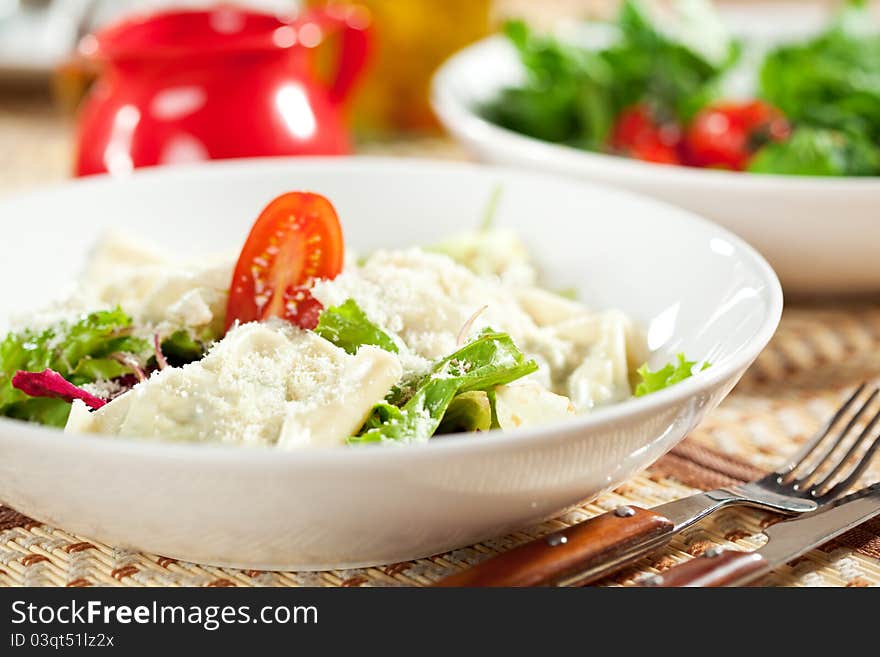 Ravioli with Cheese and Spinach, Cherry Tomato and Salad