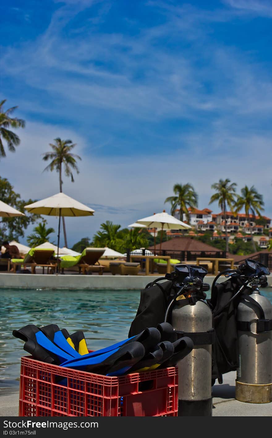 Scuba in the pool