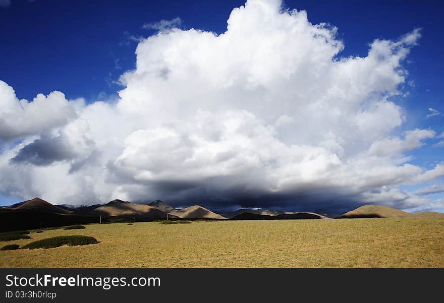 Clouds in Qinghai-Tibet Plateau