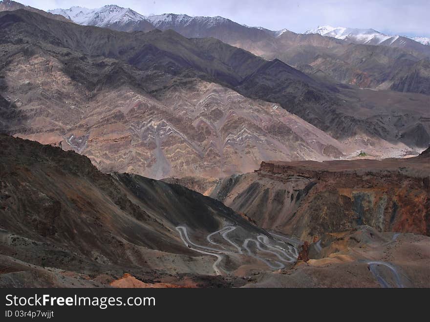 Roads leading to lamayuru monastry. Roads leading to lamayuru monastry