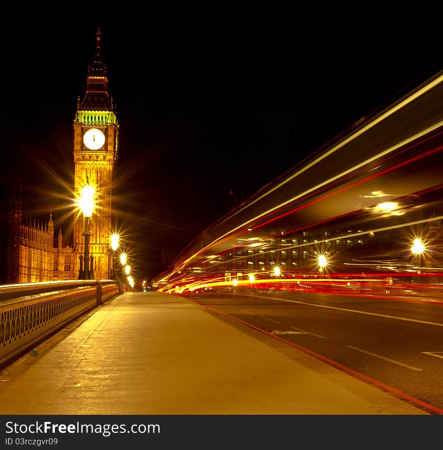 This image shows Westminster and Big Ben in night