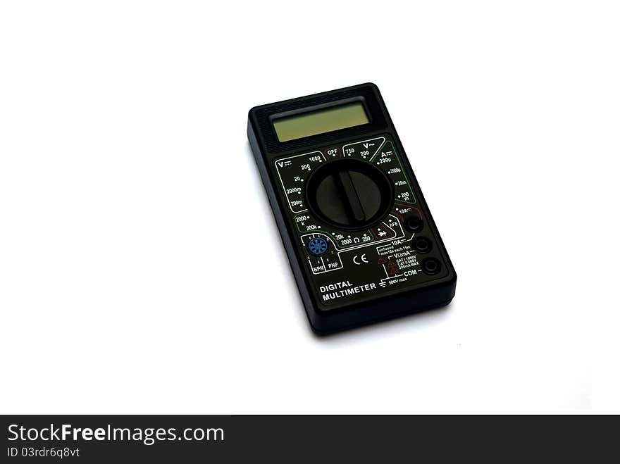 Digital multimeter to measure voltage and resistance