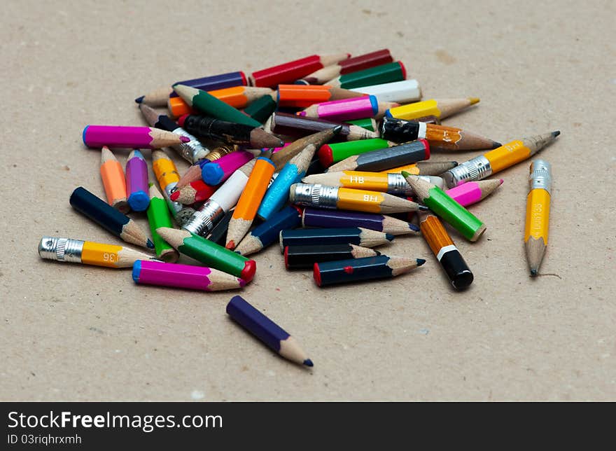 A bunch of color pencils