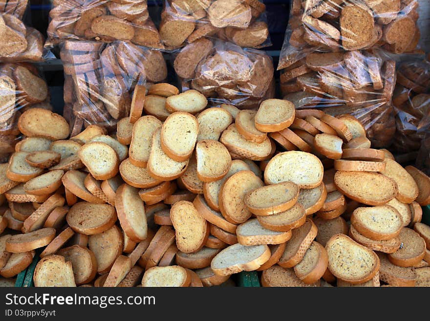 A view of sliced bread in the market, Mardin.