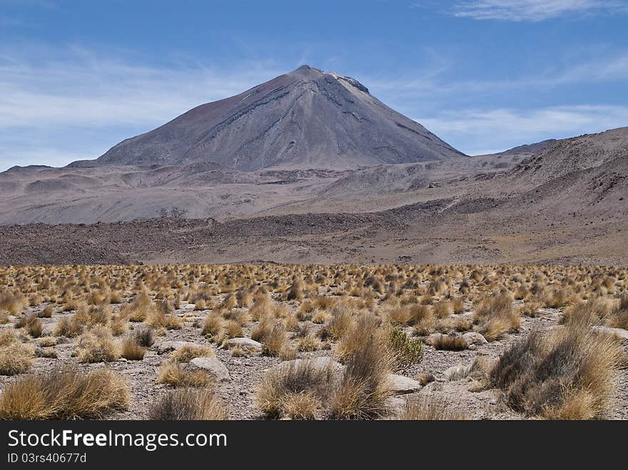 Vulkan Cerro Colorado (Atacama desert). Vulkan Cerro Colorado (Atacama desert)