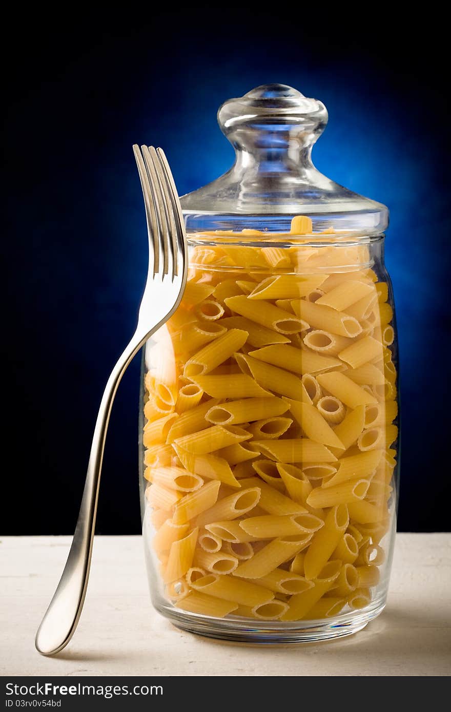 Glass Bowl With Pasta