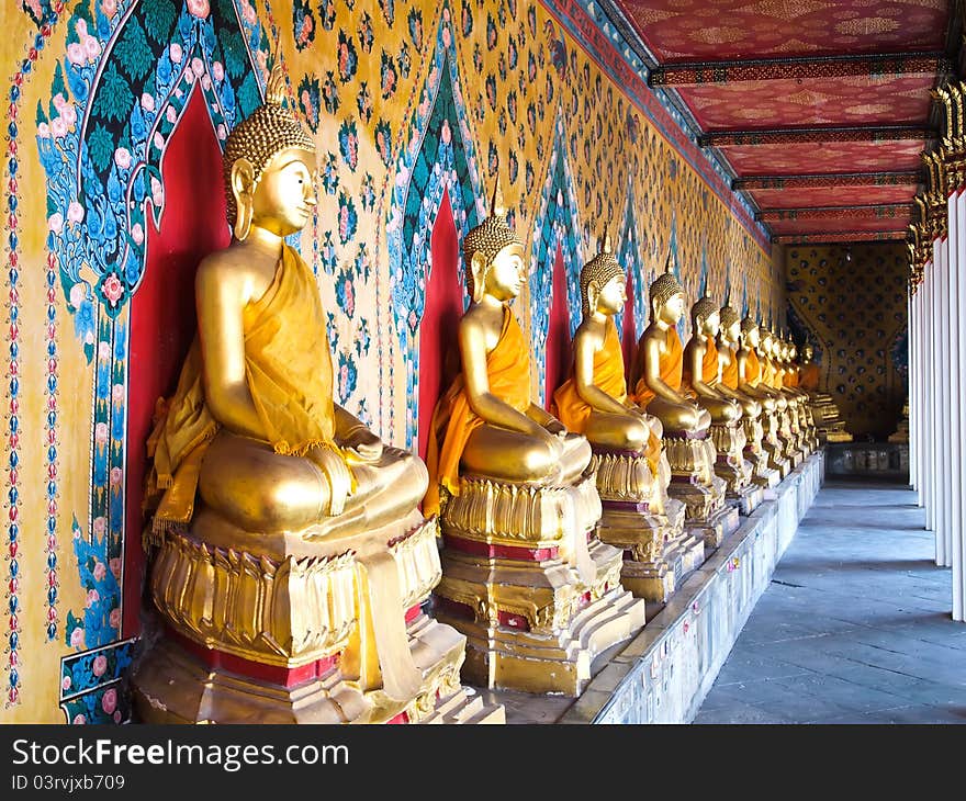 Row Of Seated Buddhas Statue,Wat Arun