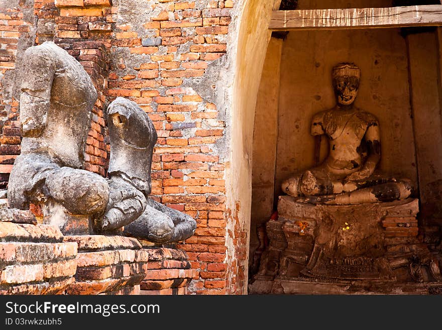 Buddha image in wat chaiwattanaram, ayutthaya, thailand