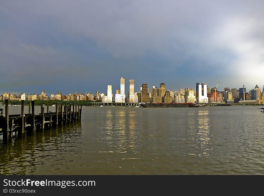 Hudson Pier