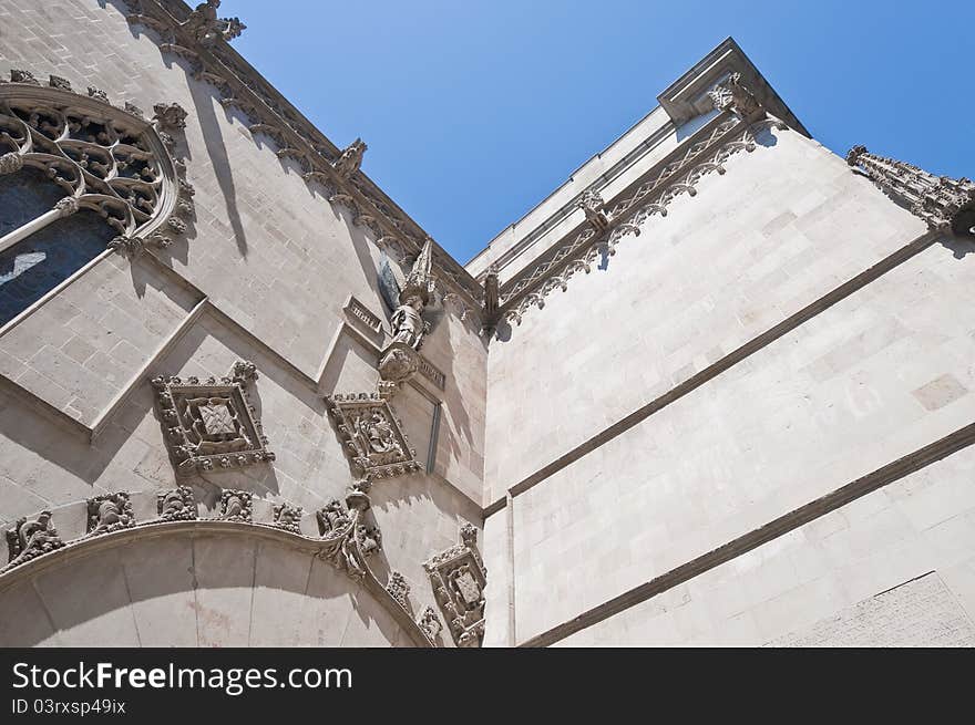 Gothic facade of the Cityhall at Barcelon