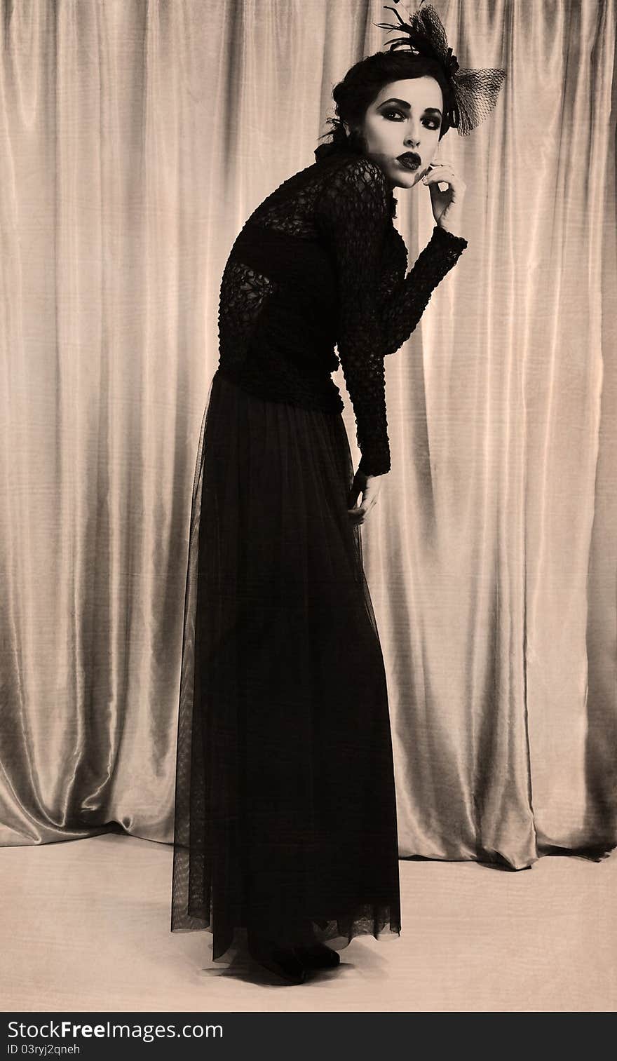 Vintage portrait of woman in 20s