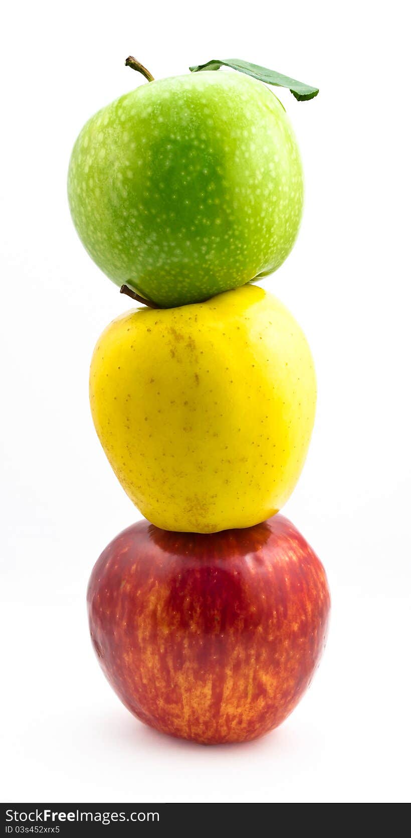 Apples with leaf on white background