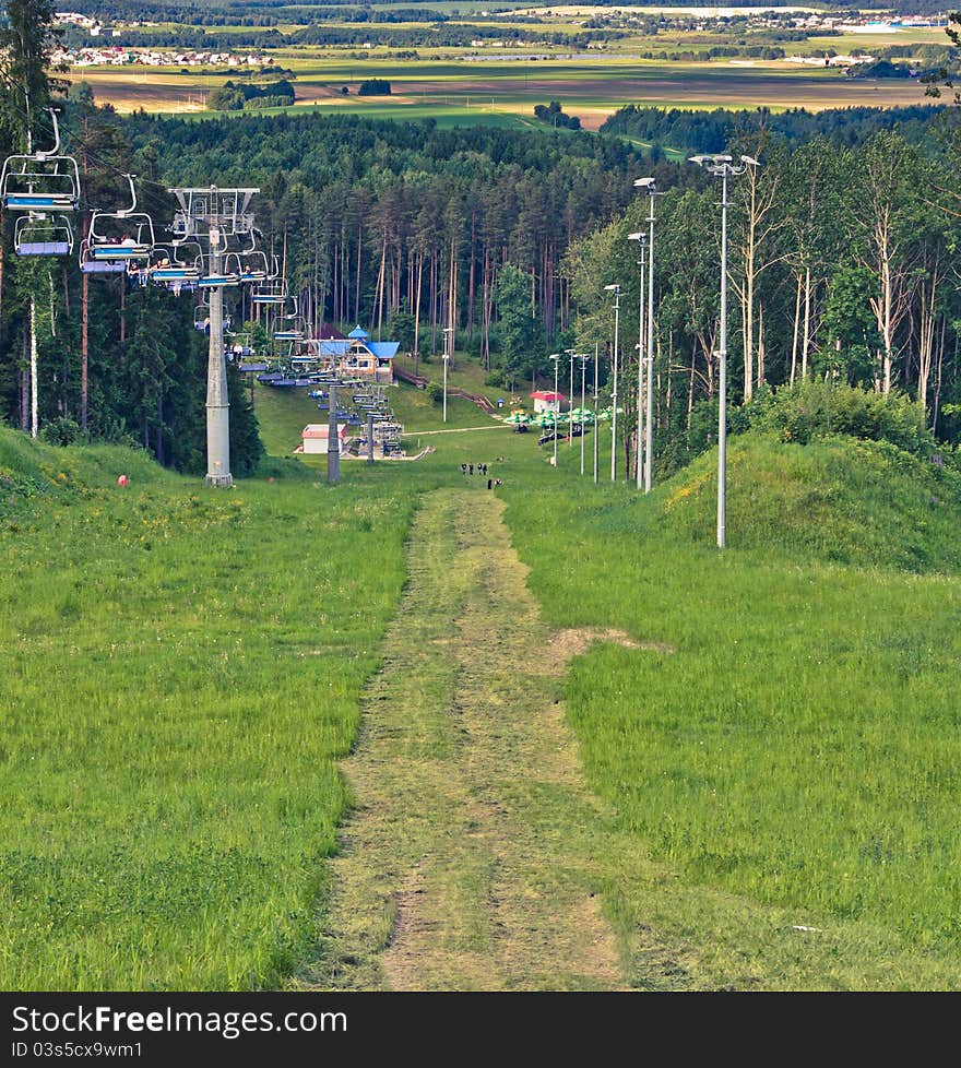 Pendant road on a hill