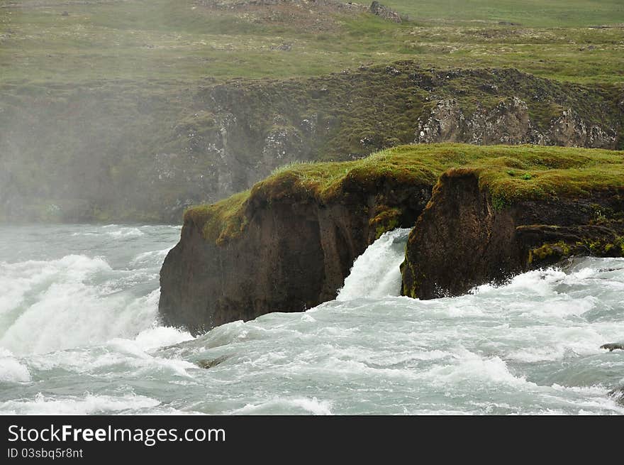 The water measures of the Godafoss