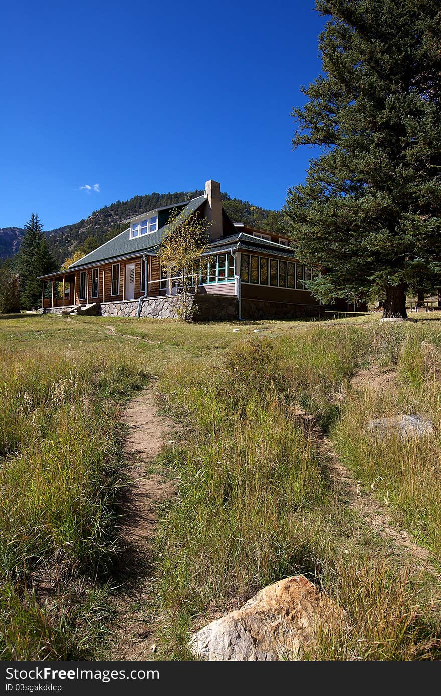 Beautiful house in the Rocky Mountains. Beautiful house in the Rocky Mountains.