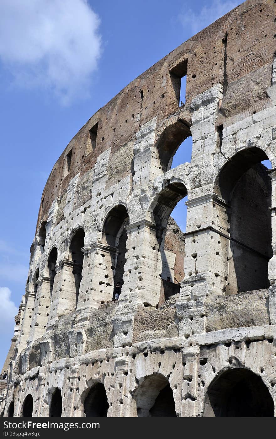 Colosseum side windows