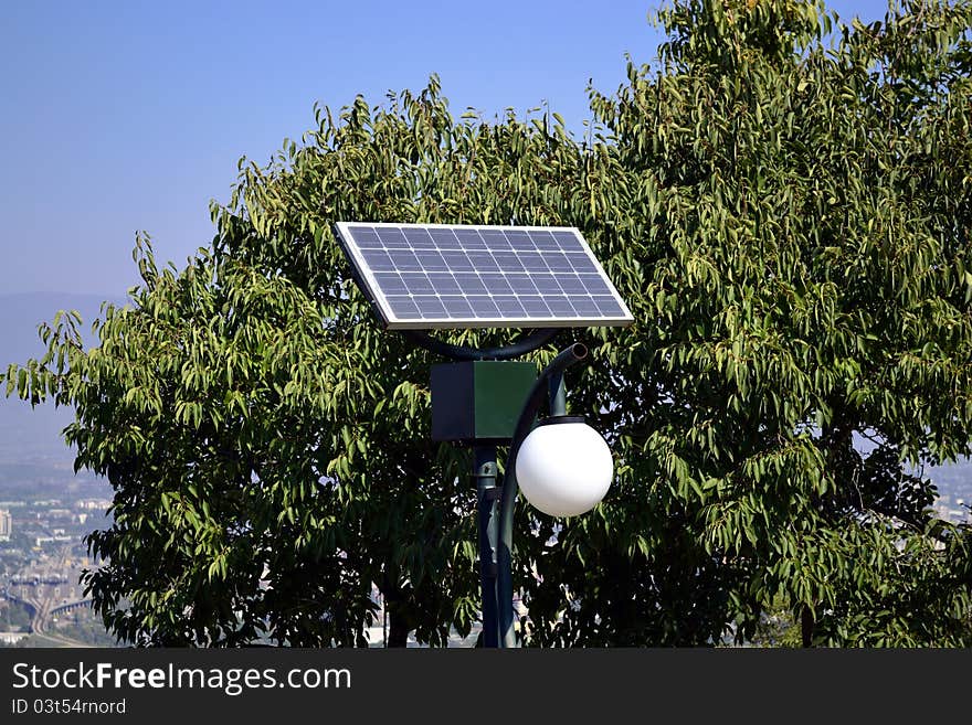 Photovoltaic light