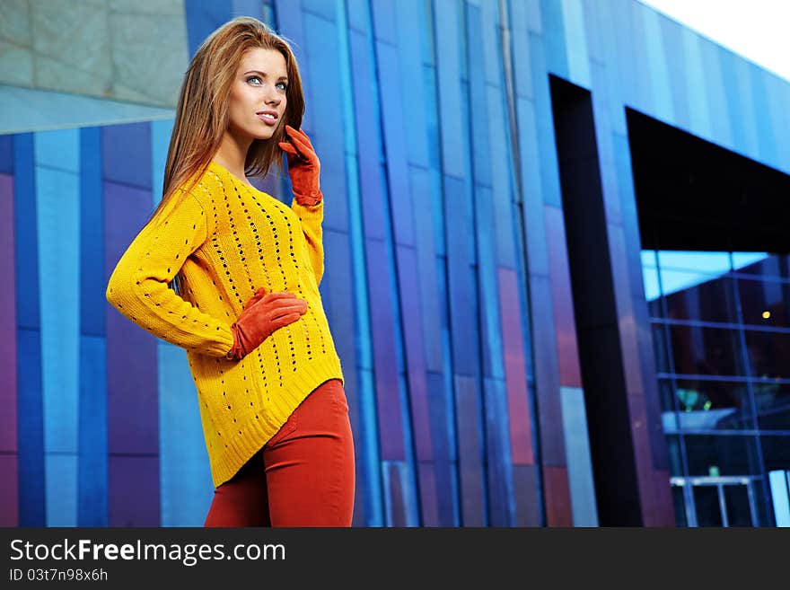 Autumn portrait of a beautiful woman