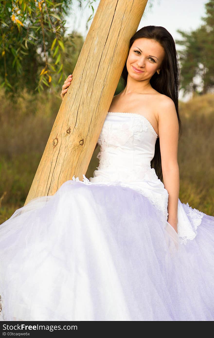 Portrait of a beautiful bride outdoor