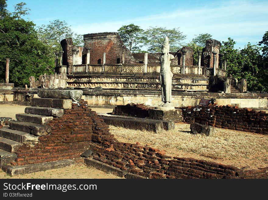 The ruins of vatadage temple at polonnaruwa in sri lanka