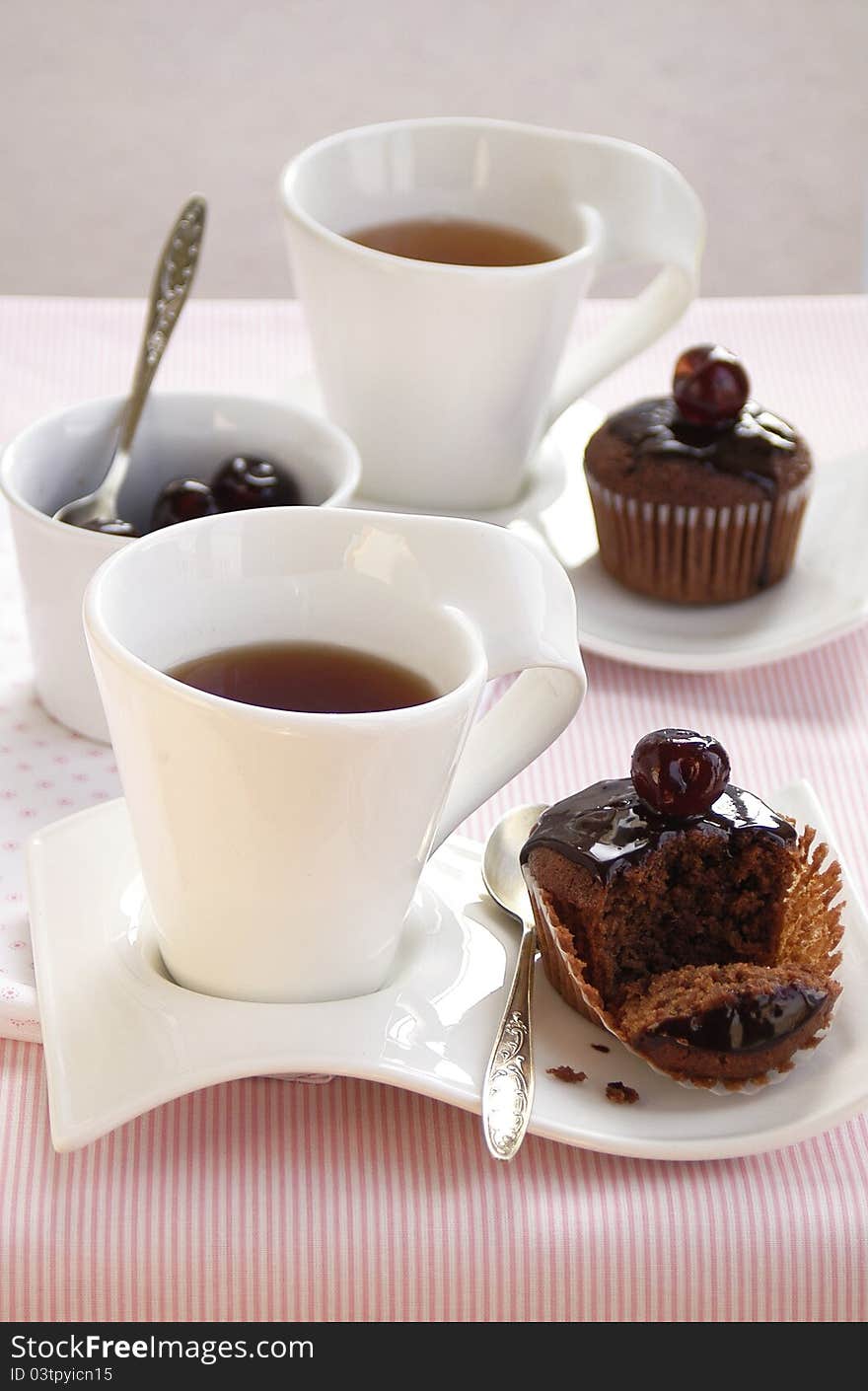 Breakfast with chocolate cup cakes