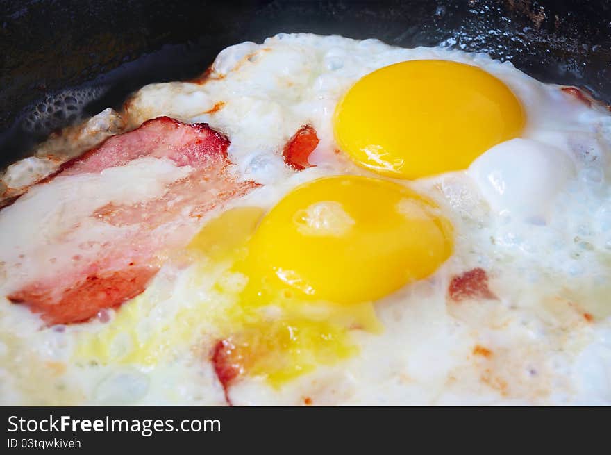 Bacon and eggs