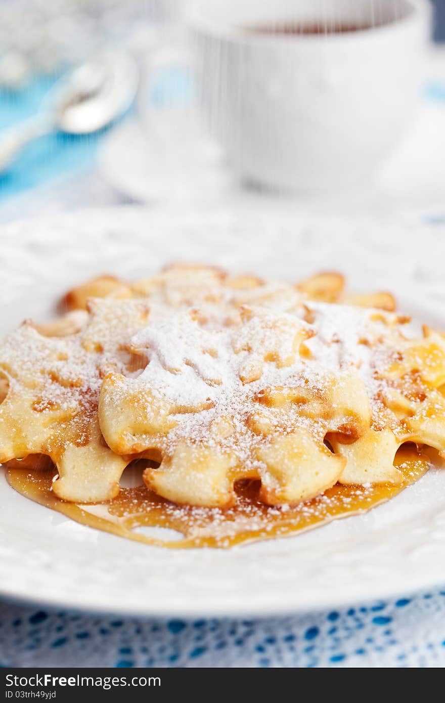 Christmas Snowflake Pancakes