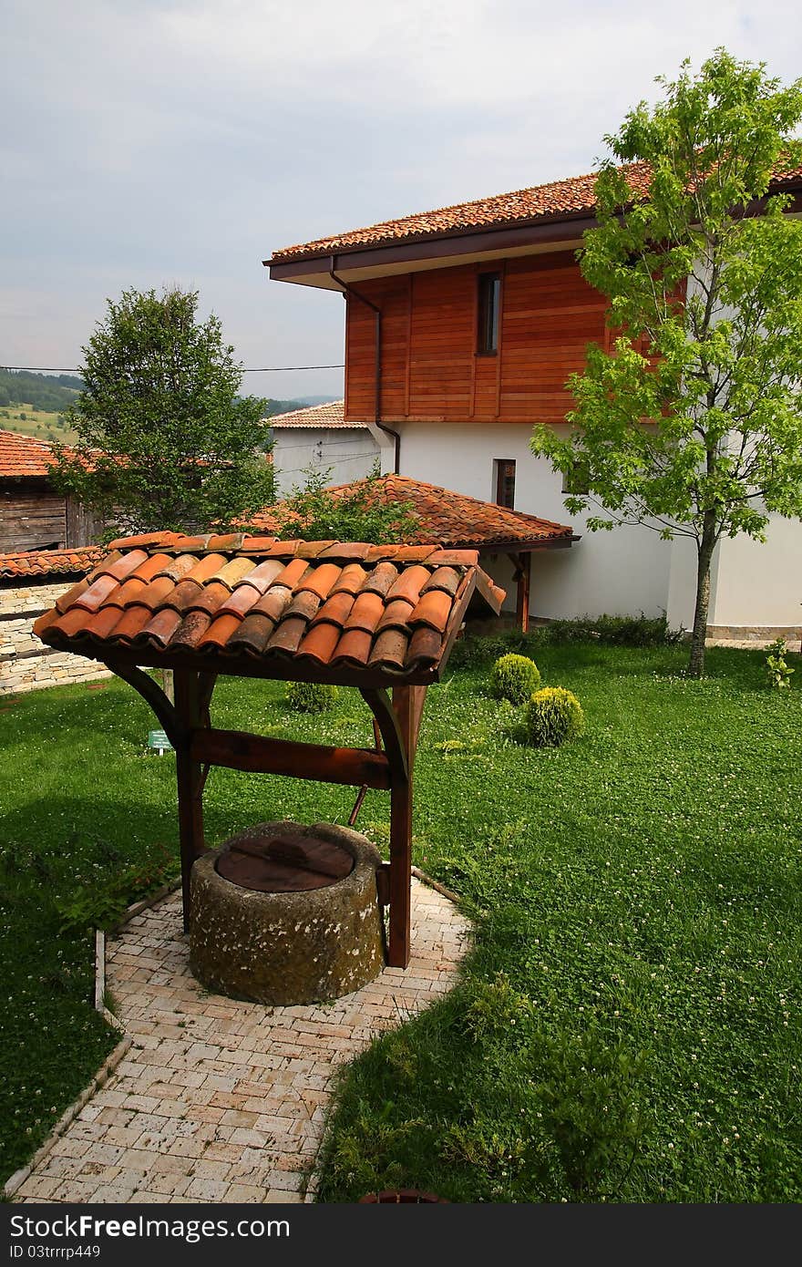 Well for water. Beautiful yard and house, built with an architectural style typical of the Bulgarian Renaissance. Well for water. Beautiful yard and house, built with an architectural style typical of the Bulgarian Renaissance.