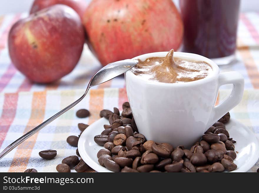 Coffee and fruit