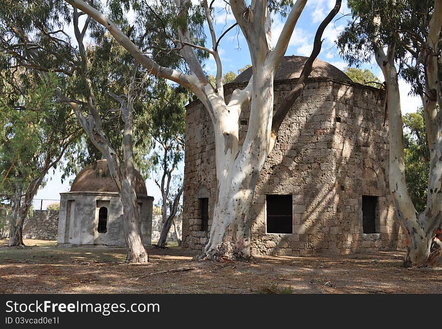 Ruined mosques