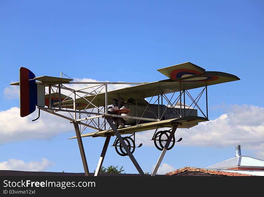 Monument to one of the first aircraft in history. Monument to one of the first aircraft in history