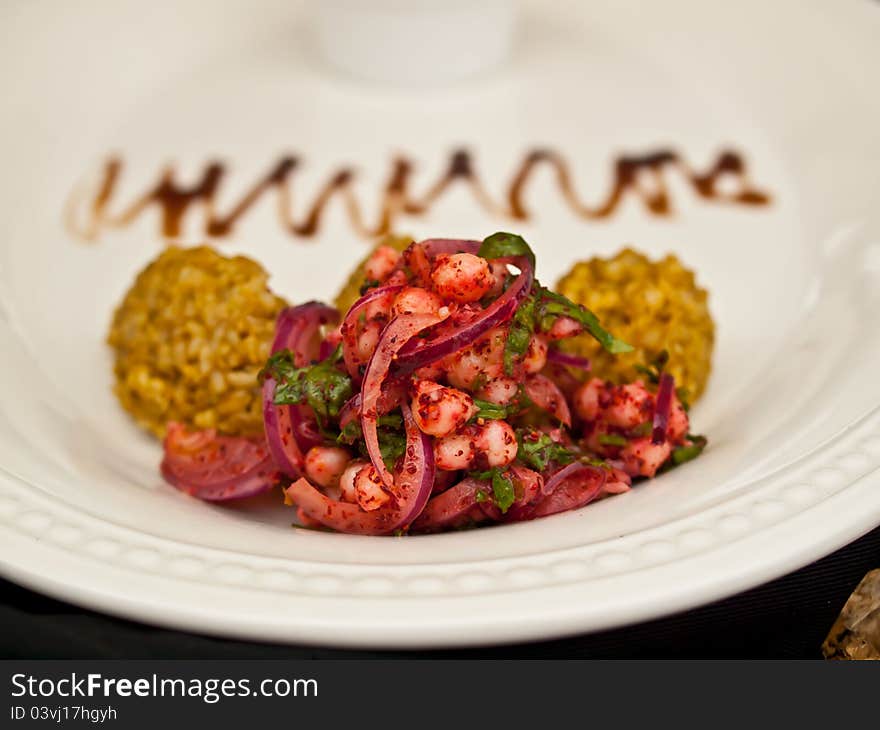 Shrimps salad