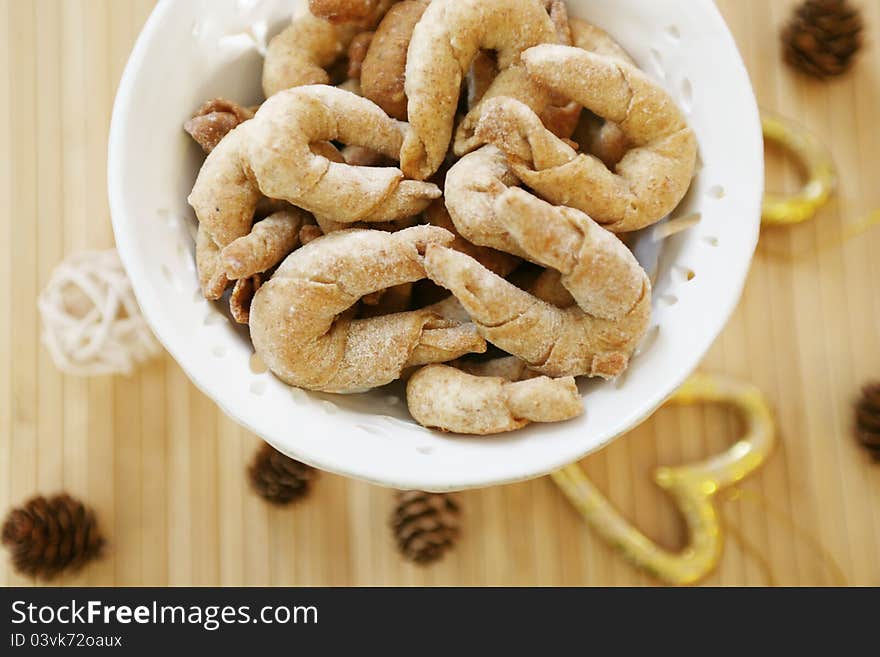 Croissant cookies in jar