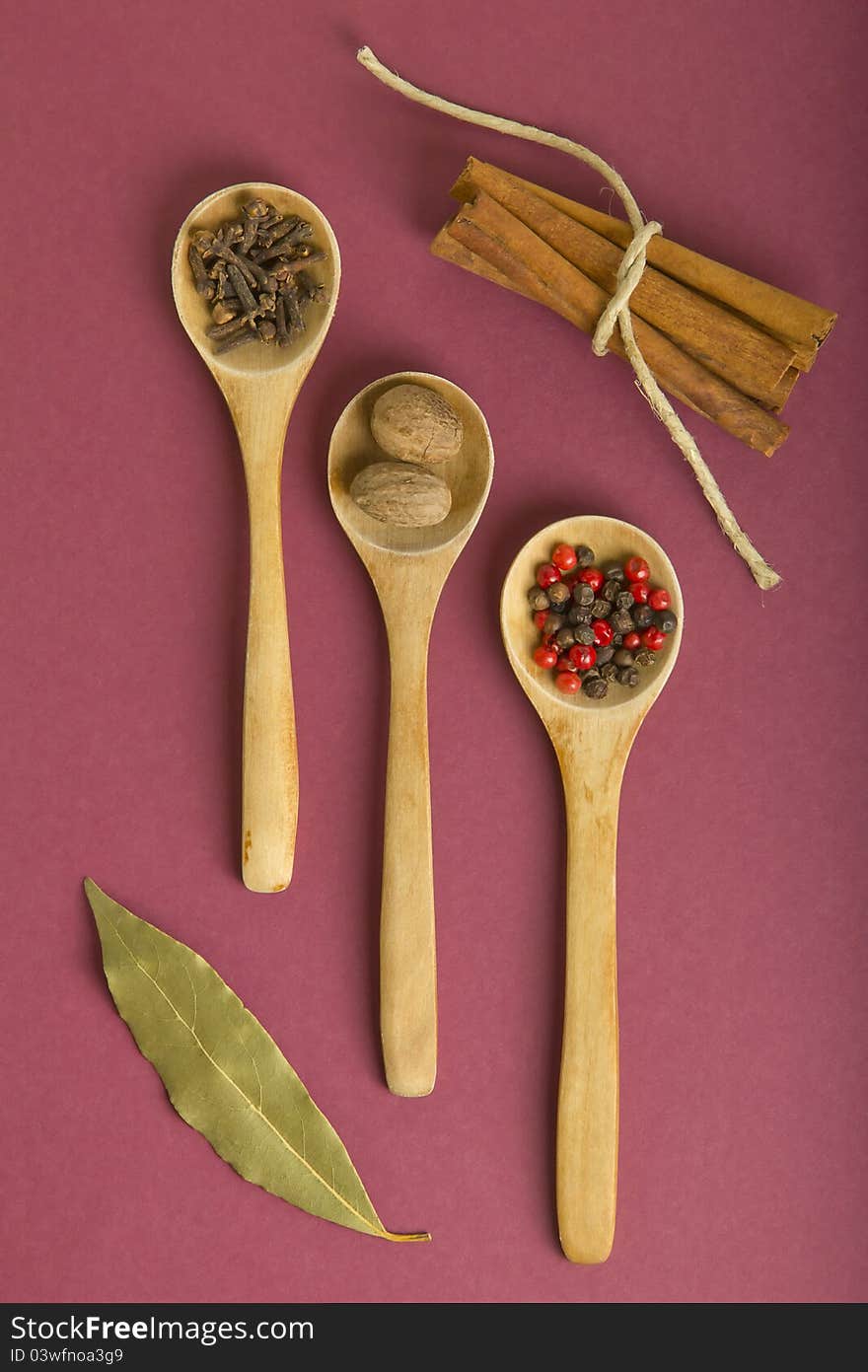 Teaspoons with spices