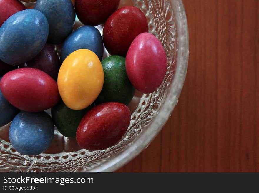 Colored Easter eggs in a bowl