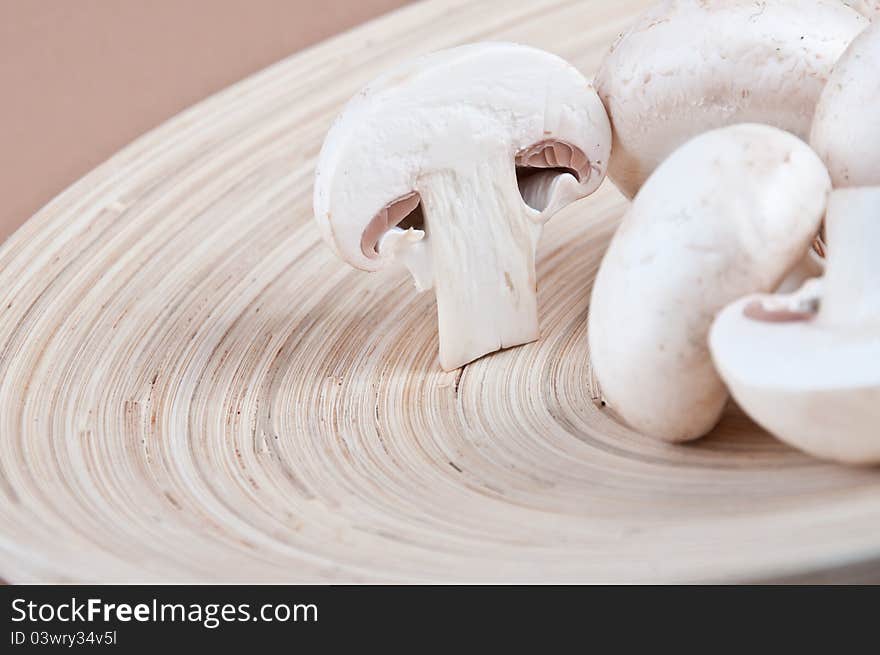 Close up of button mushrooms on plate