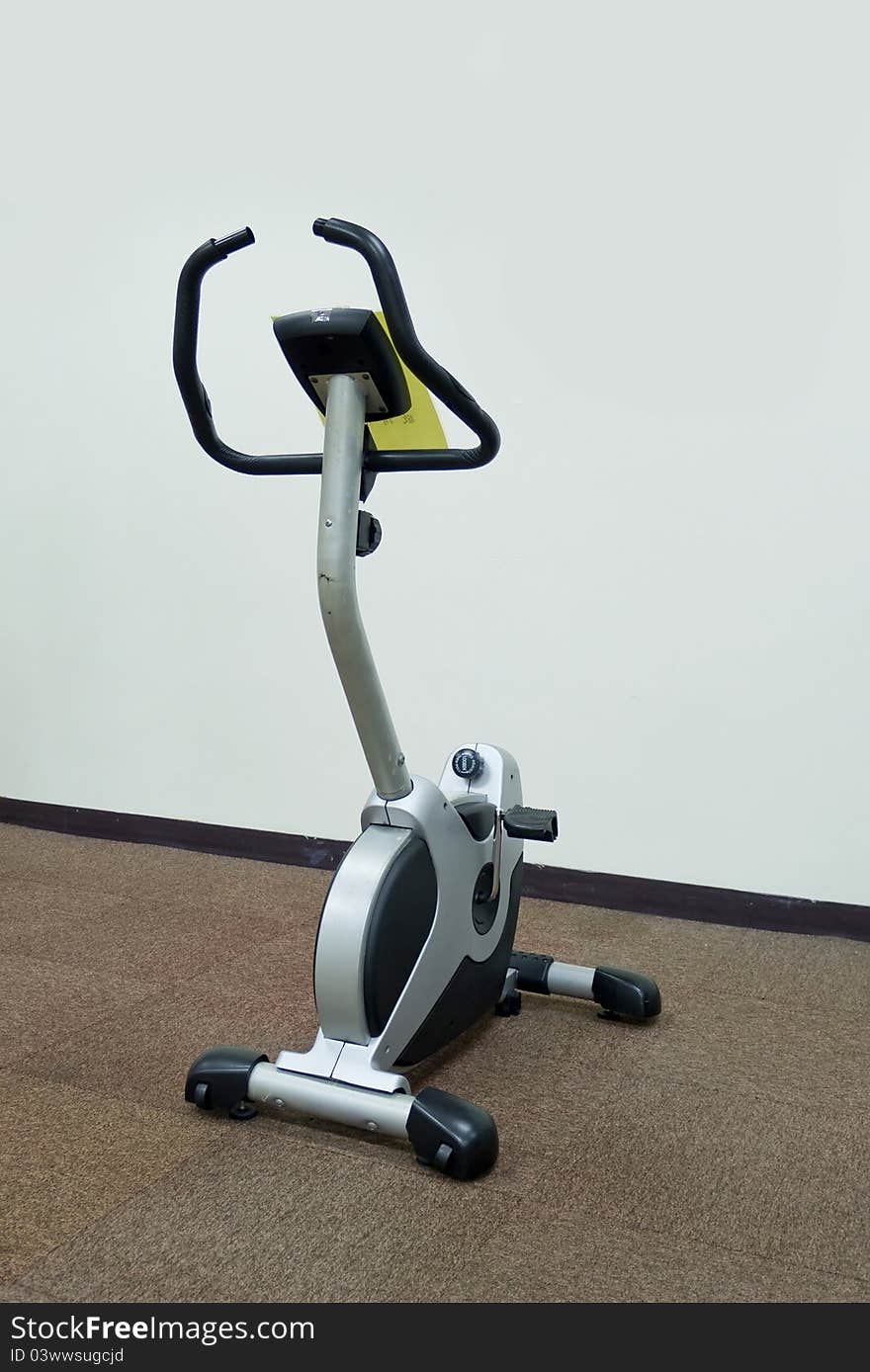 A exercise bike machine made for health fitness indoors