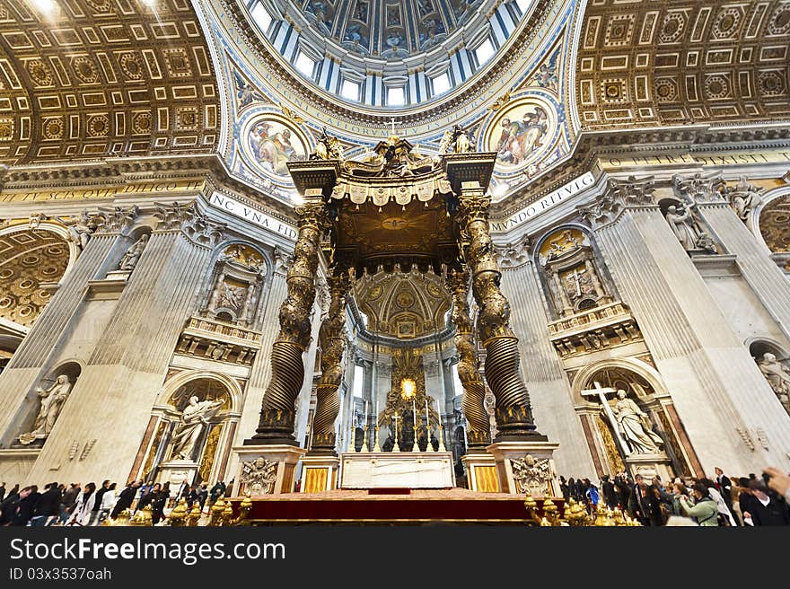 St. Peter S Basilica Image Inside The Vatican