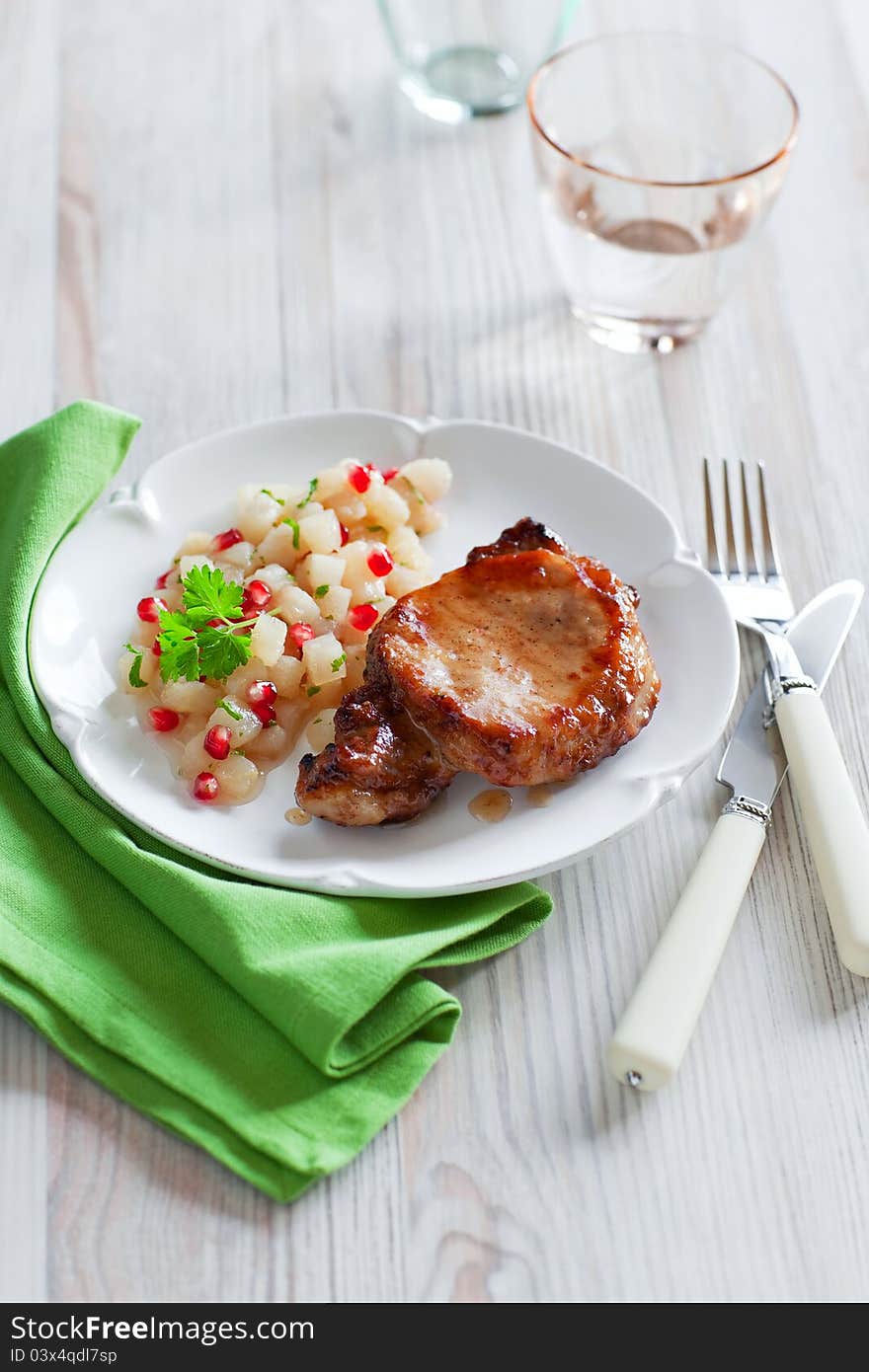 Pork and pears with pomegranate