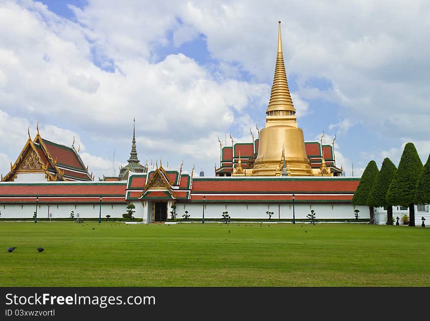 Wat phra kaew, Grand palace