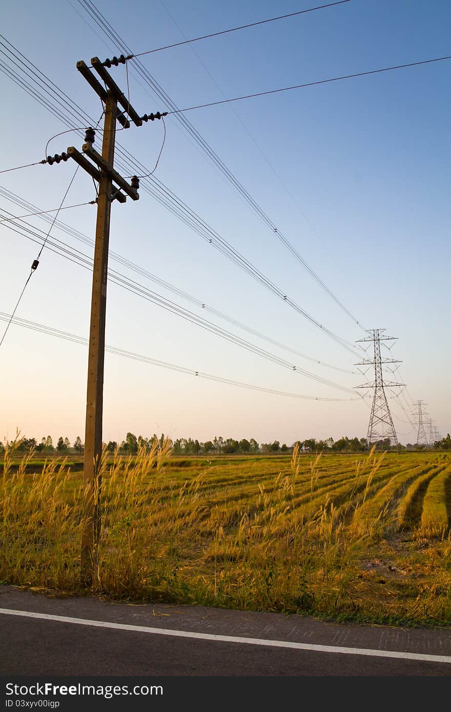 Electricity pole