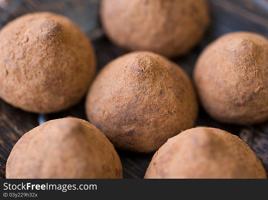 Chocolate truffles with cocoa