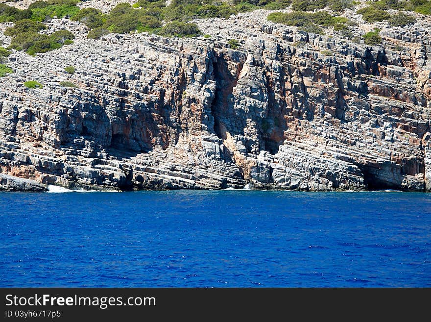 Steep banks and cliffs, towering menacingly over the waters blue Mediterranean Sea. But in their eternal struggle, there are no winners and losers. Steep banks and cliffs, towering menacingly over the waters blue Mediterranean Sea. But in their eternal struggle, there are no winners and losers.